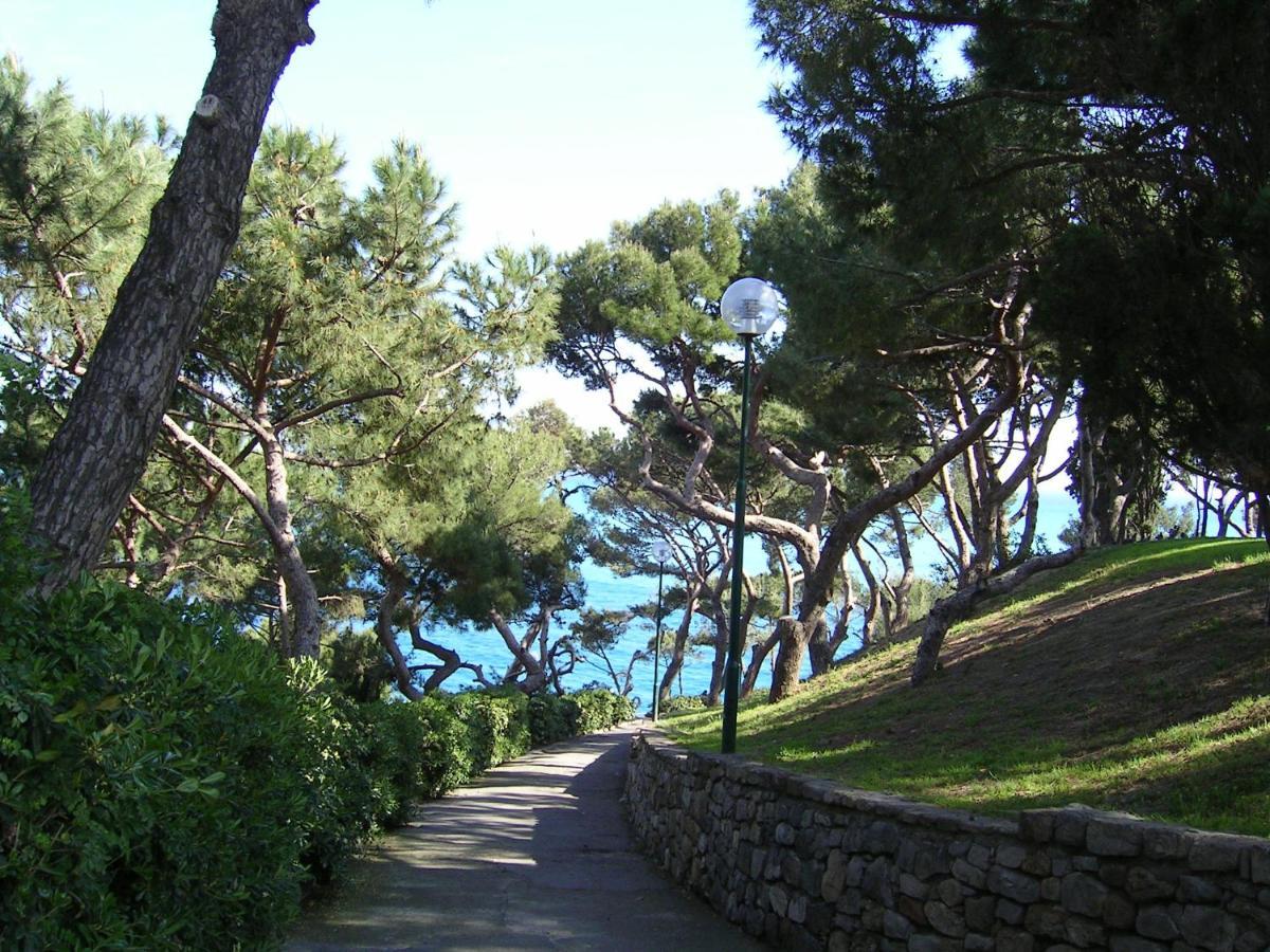 Old Town Lemon Charm Lejlighed Bordighera Eksteriør billede